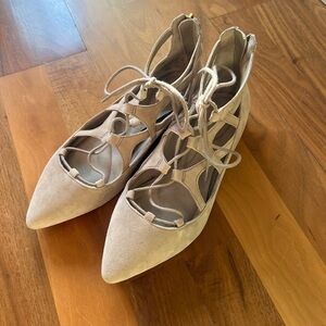 Women's Lace-Up Pointed Toe Flats in Beige